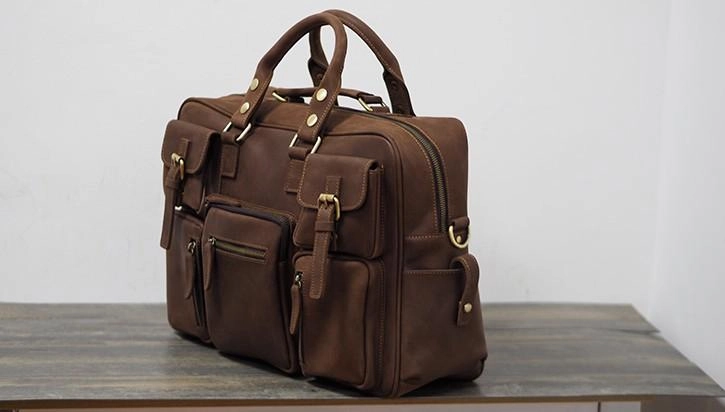 Vintage Leather Mens Travel Bag Cool Overnight Bag Work Handbag Business Bag for Men Modern Function