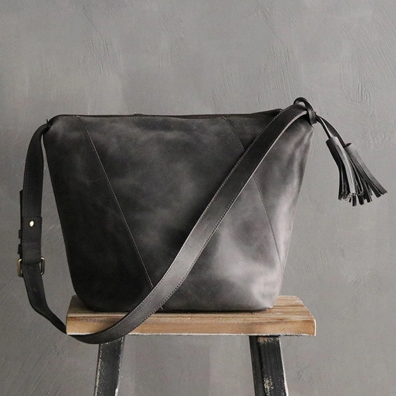 Lightweight Fashion Smart Organization Vintage LEATHER WOMEN Bucket Bag SHOULDER BAG Purse with Tassel FOR WOMEN