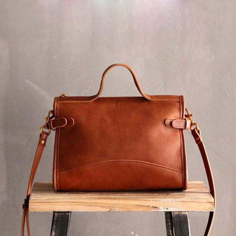 Vintage LEATHER WOMEN Handbag Purse Fashion SHOULDER BAG Purses FOR WOMEN Modern Minimalist Elegant Look