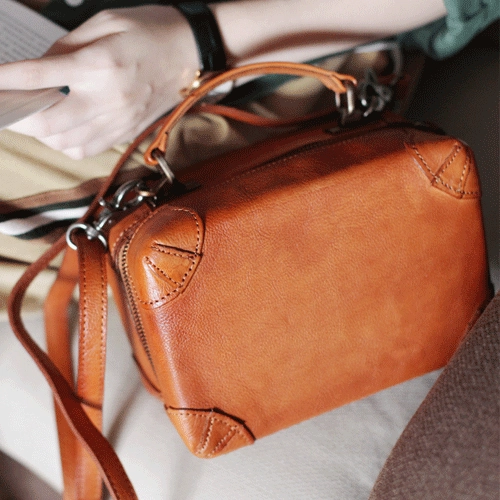 Compact accessory Functional multi-pocket purse Vintage Womens Brown Leather Box Satchel Handbag Square Shoulder Bag Handbags Crossbody Bag Purse