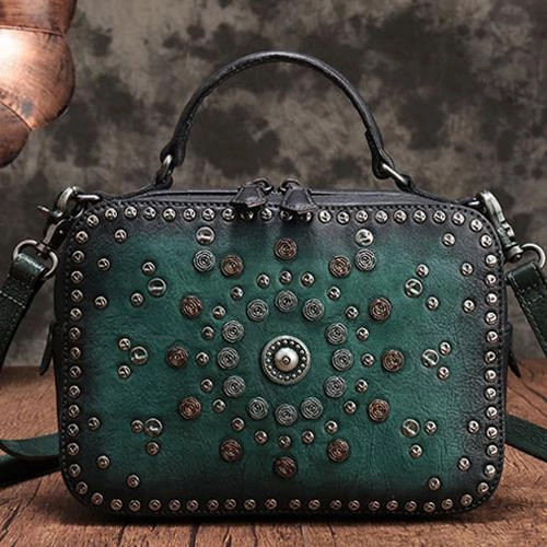 Fashion Forward Casual Edge Vintage Womens Brown Leather Handbag Purse Cube Rivet Shoulder Handbag Crossbody Bags