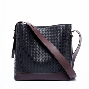 Lambskin Leather Handwoven Bucket Bag | Classic Bucket Shoulder Bag Weekend Adventure Bag Stylish Utility Bag